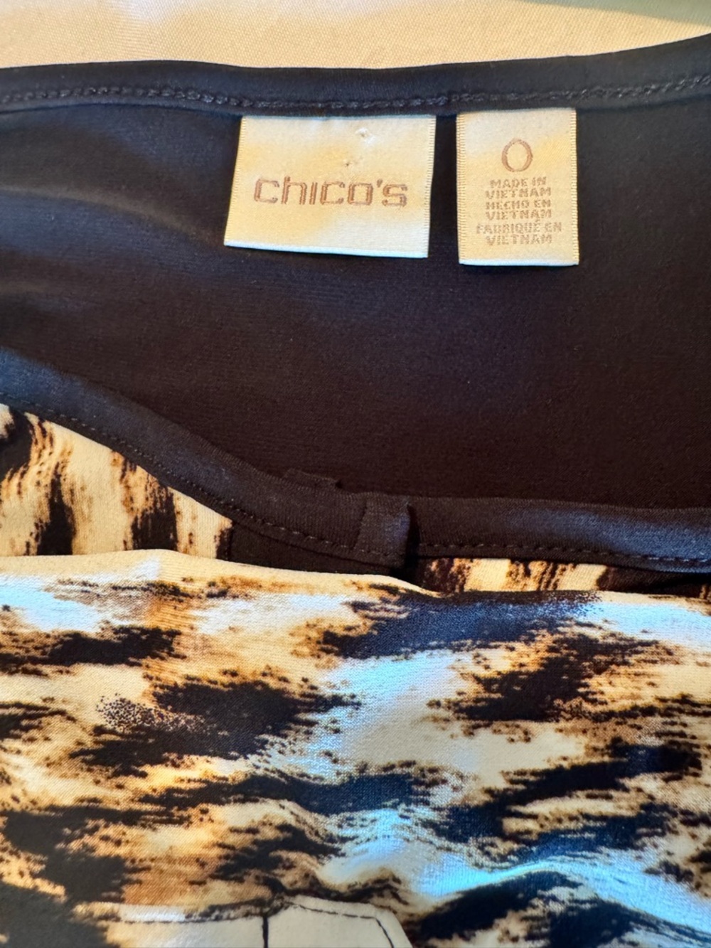 ✨ Chico’s Animal Print Button-Down Dress – Effortless Statement Style - Picture 9 of 9